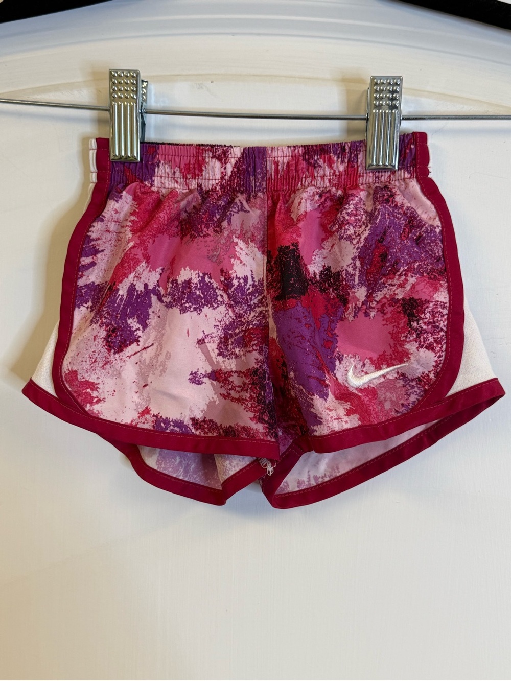 Nike Baby Girls 12M Shorts Pink Purple Abstract Print